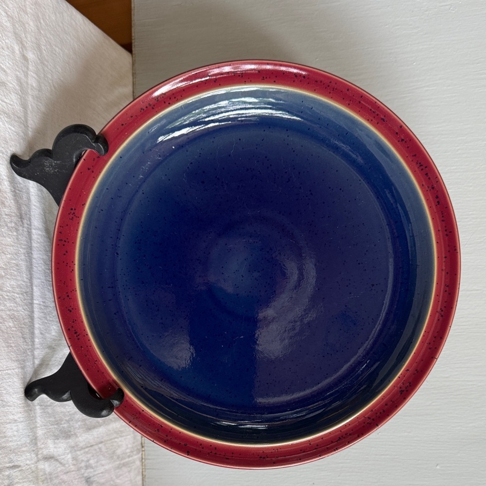 Denby Harlequin pattern, blue with red rim